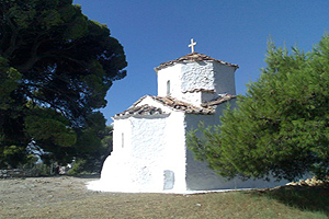 Ξεχωρίζουν οι γραφικοί ναοί της περιοχής