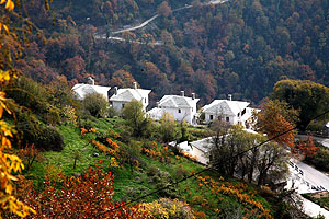 Ξεκινώντας από τη Μακρυνίτσα