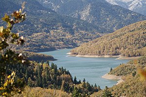 Η λίμνη Πλαστήρα